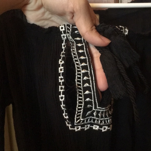 F21 Romper *Slightly Damaged* - Picture 3 of 6